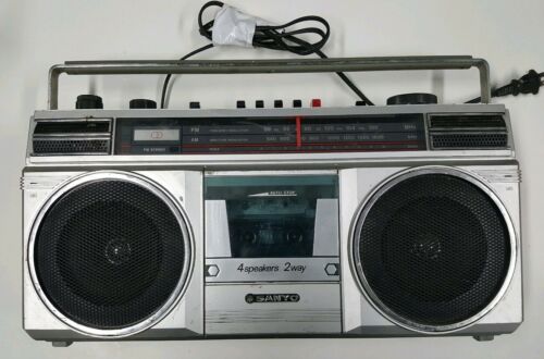 Vintage Sanyo M9706 Ghettoblaster Boombox Radio Cassette Recorder