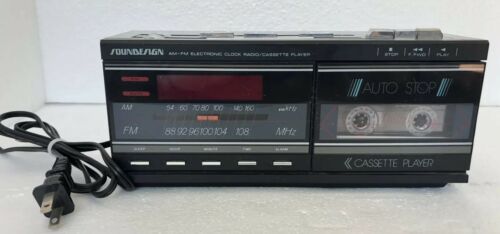 Vintage Mint Condition!! Sound Design 3838WAL AM/FM Cassette Player Alarm Clock