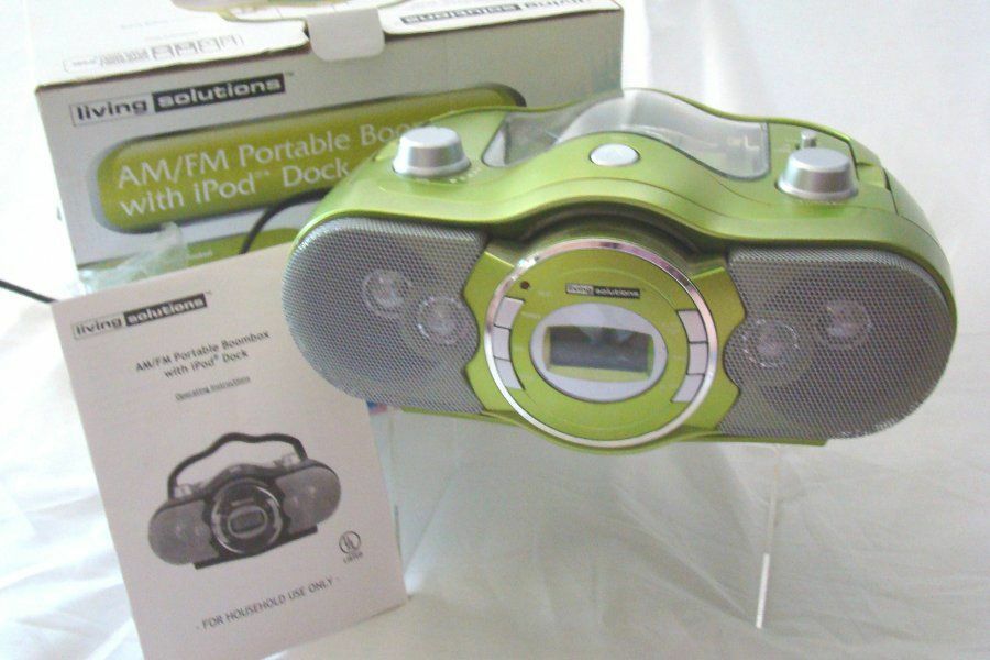 Living Solutions AM/FM Portable Boombox iPod dock Stereo Lime Green Mint AC DC
