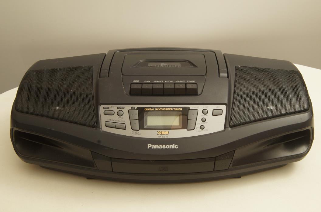 Panasonic Model No. RX-DS16 XBS Cassette Tape CD AM/FM Radio