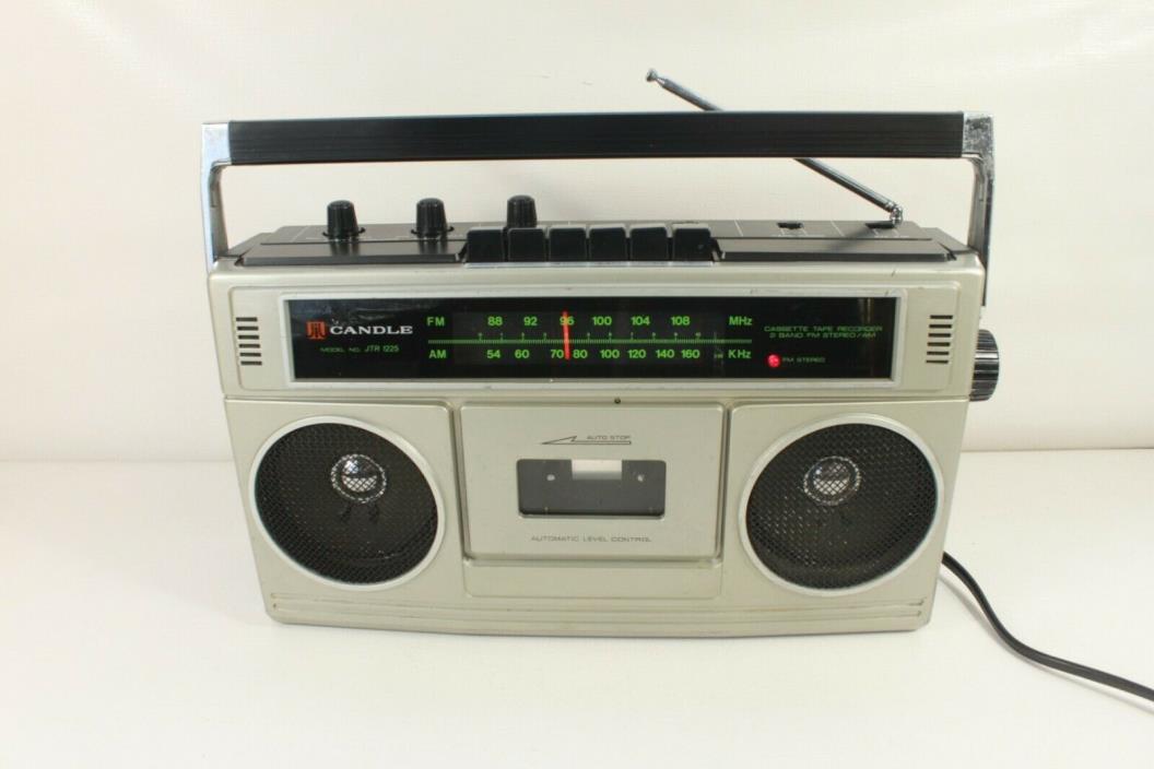 CANDLE JTR 1225,AM/FM stereo/cassette. (ref B 586)