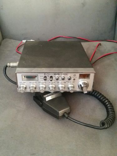 COBRA 29  LTD  Classic. Great working unit. With mic and power cord.
