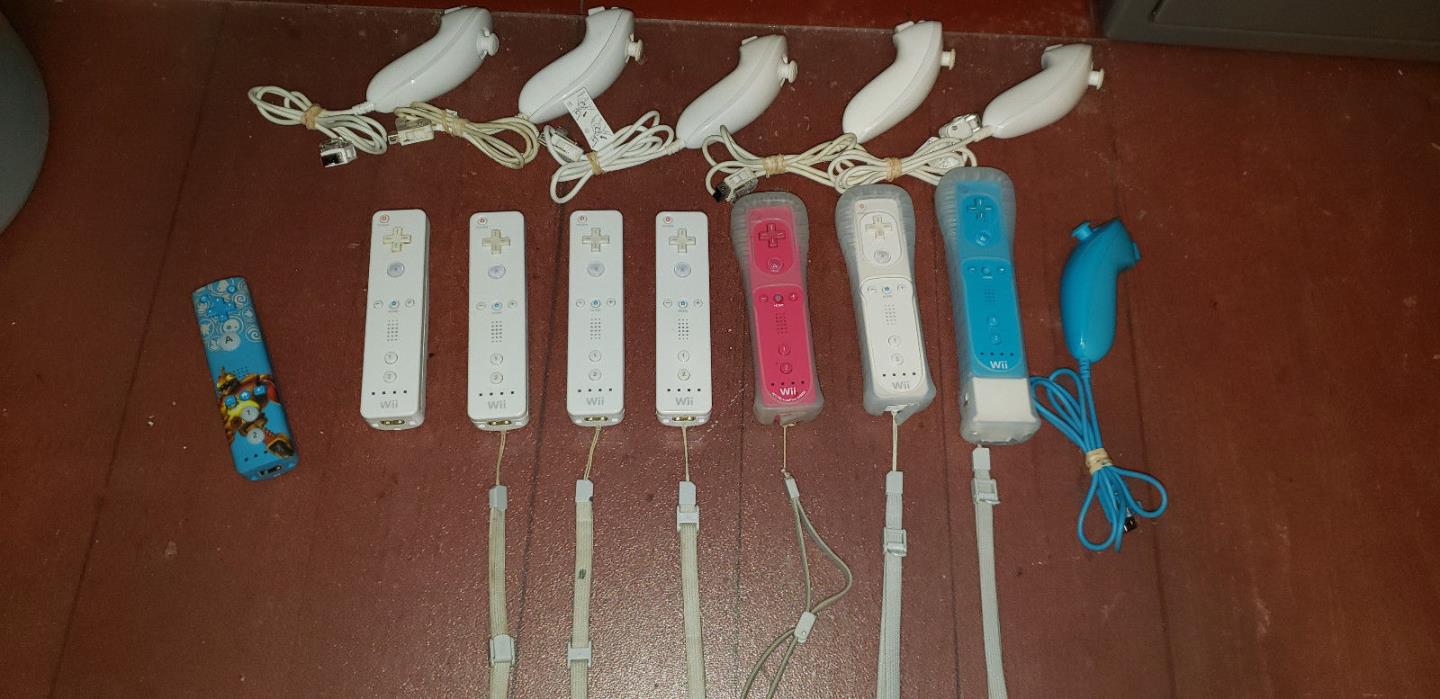 Nintendo Wii OEM Remote/Controller Lot of 7 (& 1 Power A) 8 Total w/ 6 Nunchuk