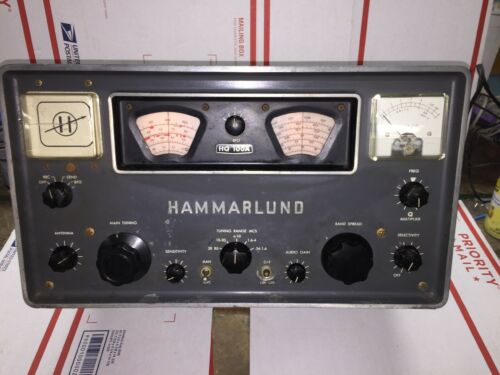 Hammarlund Model HQ-100A Vintage General Coverage Ham Radio Receiver
