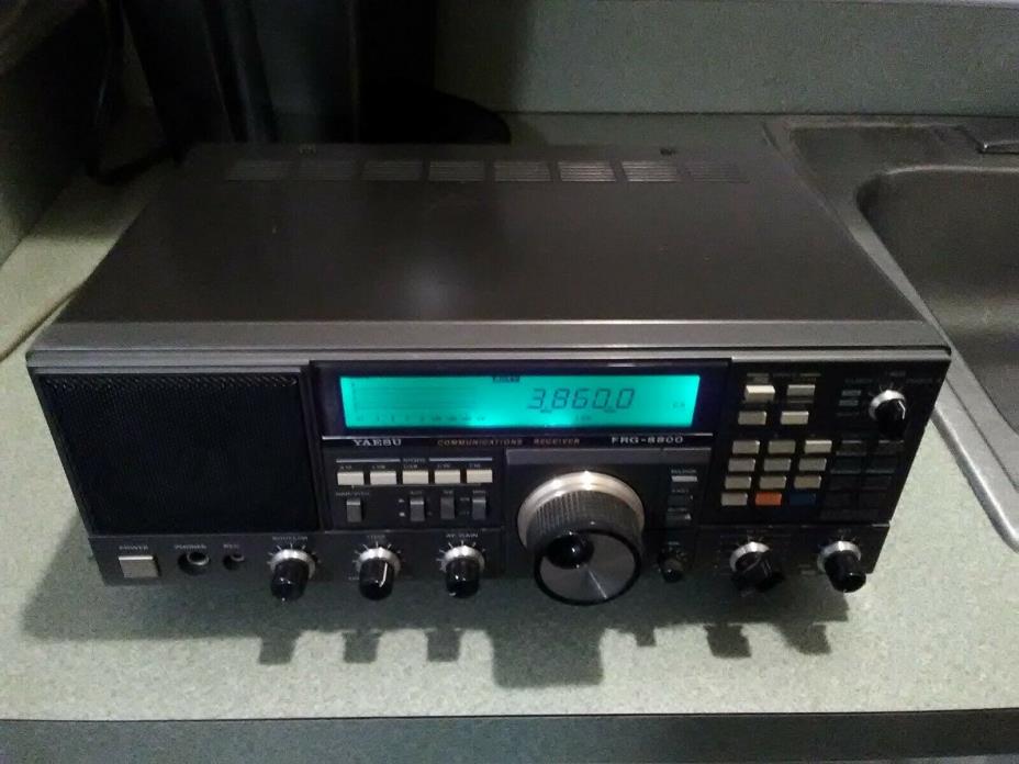 YAESU FRG-8800 COMMUNICATIONS RECEIVER