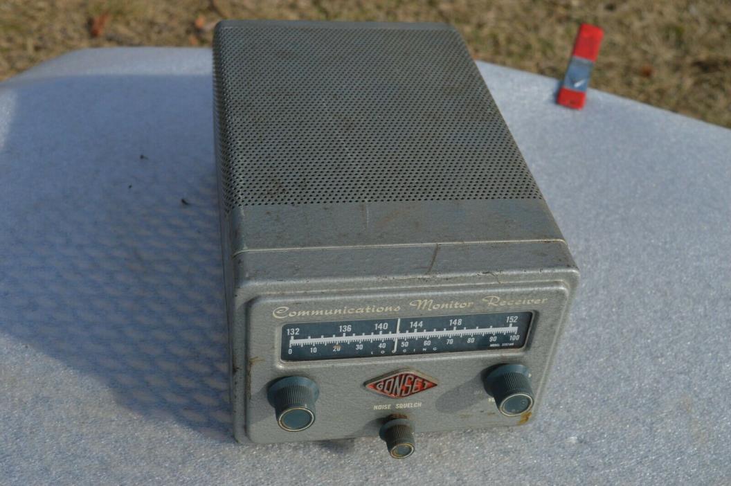 Vintage Gonset 3156 Aircraft Band Monitor/Receiver, Cute, works excellent-tubes