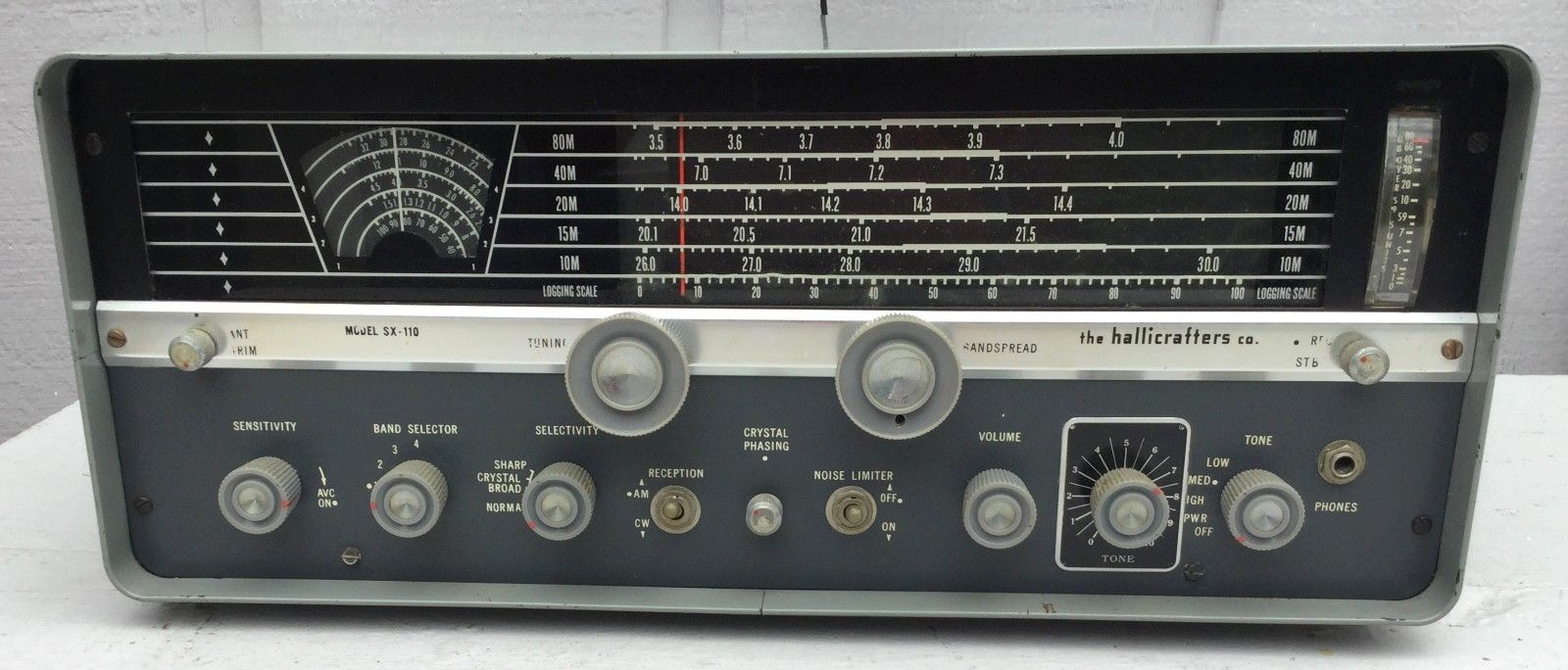 Hallicrafters SX-110 Shortwave Ham Radio