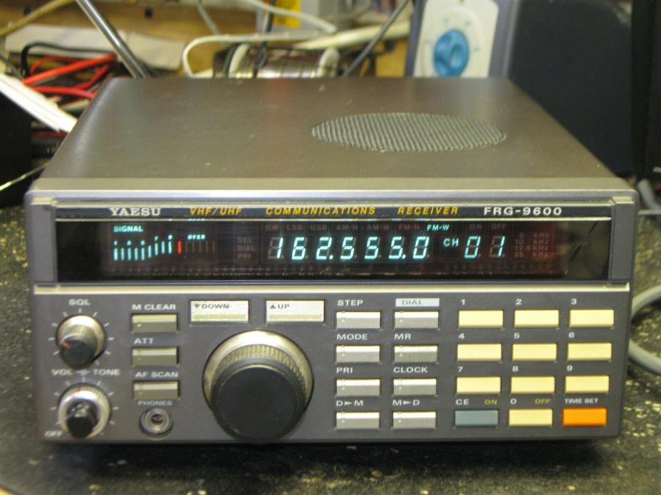 Yaesu FRG-9600 Communications VHF/UHF Receiver.