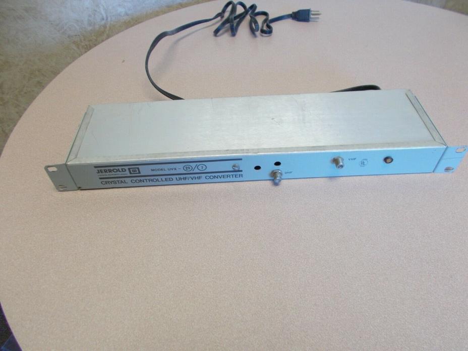Jerrold Crystal Controlled UHF/VHF Converter TV  UVX CH 29 and 7