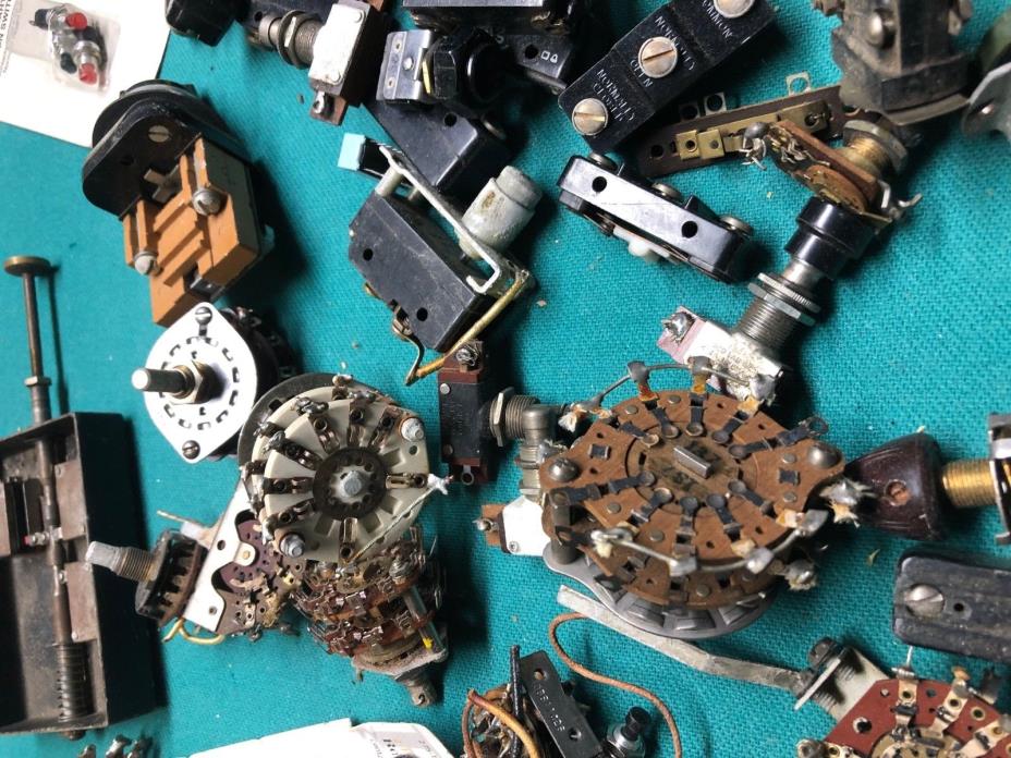 Large Lot of 53 Ham Radio Rotary Switches Yaxley Radio Shack