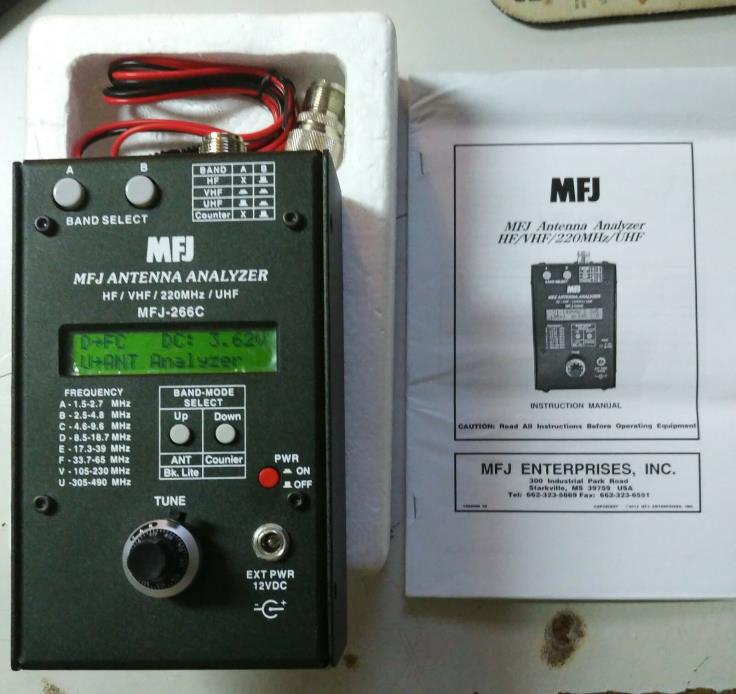 MFJ-266C Antenna Analyzer  0-65, 108-230, 308-490 MHz New Condition