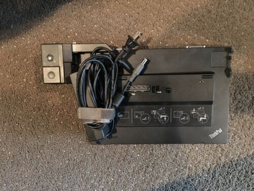 Lenovo Thinkpad Mini Dock Plus Series 3 4338 docking station With Charger !!