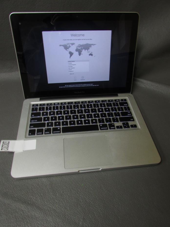 Apple MacBook Pro MC724LL/A 13