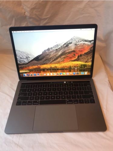 Macbook Pro 2017 13” touch bar i5 16GB RAM 512GB Space Grey