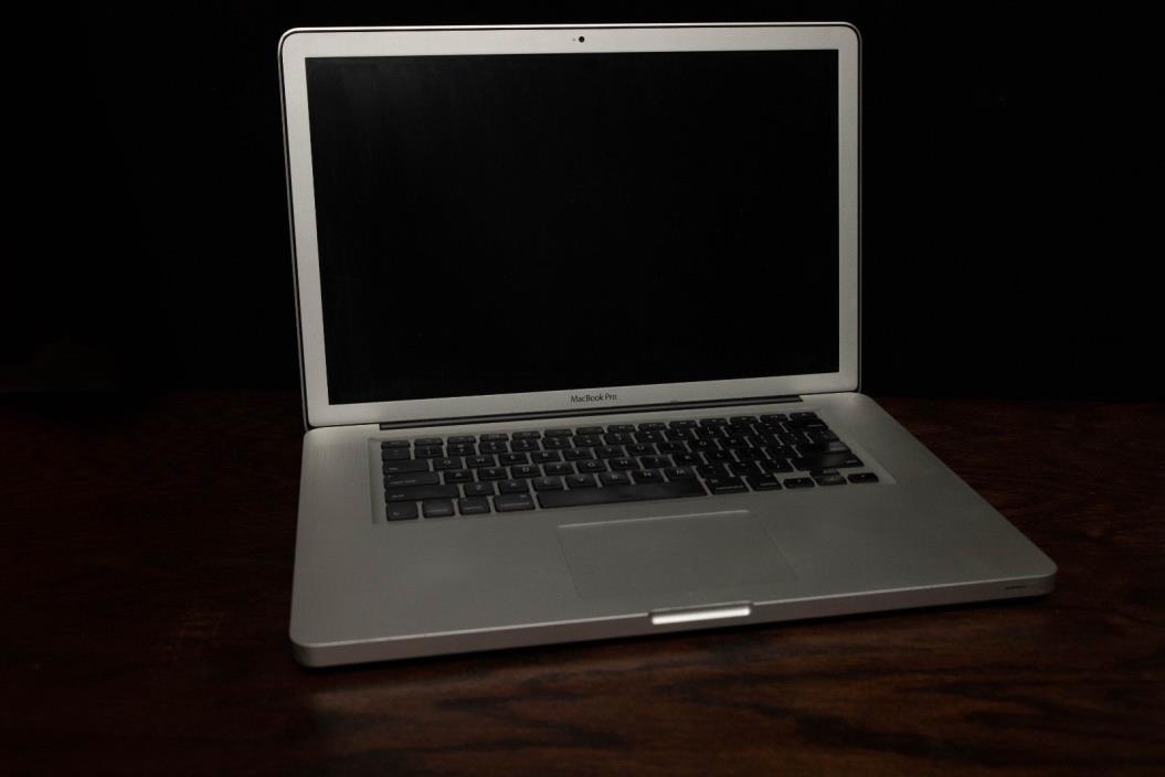 Apple MacBook Pro A1286  15.4