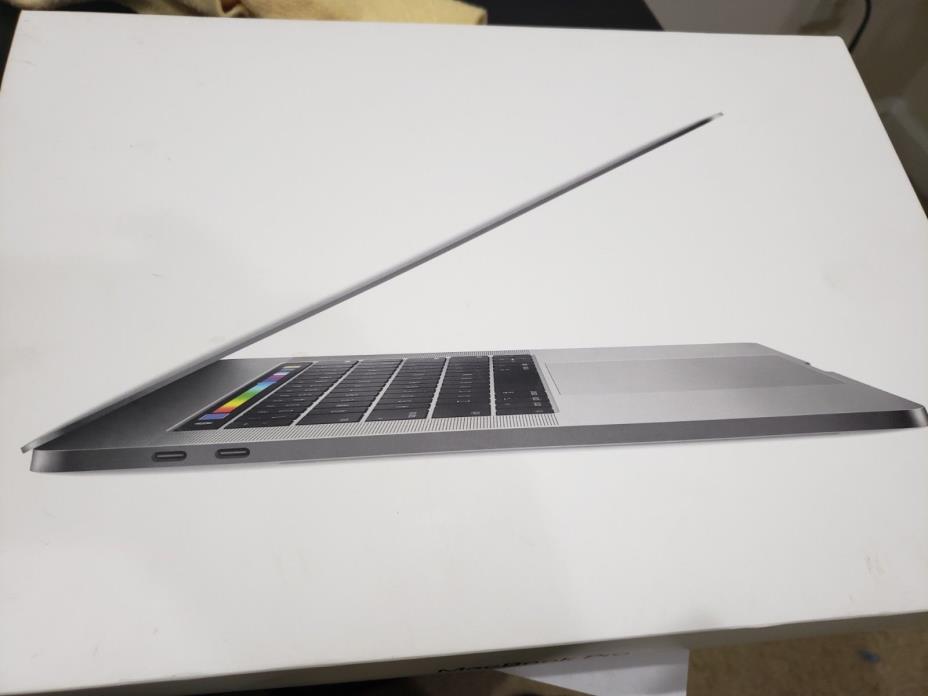 2017 Apple MacBook Pro 15