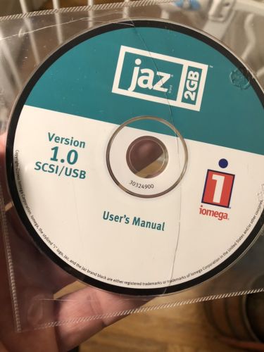 iomega jaz 2GB Version 1.0 SCSI/USB User Manual CD
