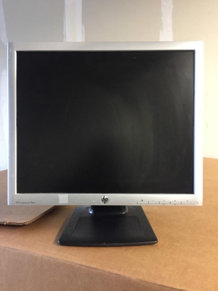 HP Compaq LA1956x 19