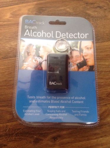 BACtrack Keychain Breathalyzer Breath Alcohol Detector w/ Battery Included - NEW
