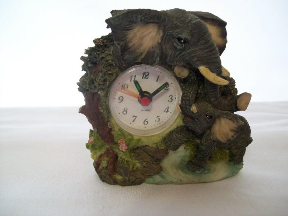 Vintage Mini Elephant Alarm Clock Mother & Baby Resin Quartz Movement