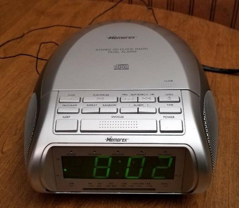 Memorex MC 2842 CD Player Dual Alarm Clock AM/FM Stereo Radio