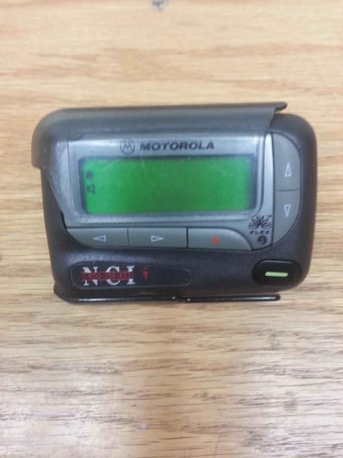 MOTOROLA ADVISOR ELITE  ALPHA PROP  PAGER  WITH HOLSTER!!