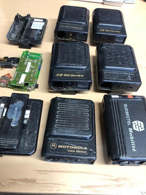 Motorola KeyNote pager for parts, 6 pieces