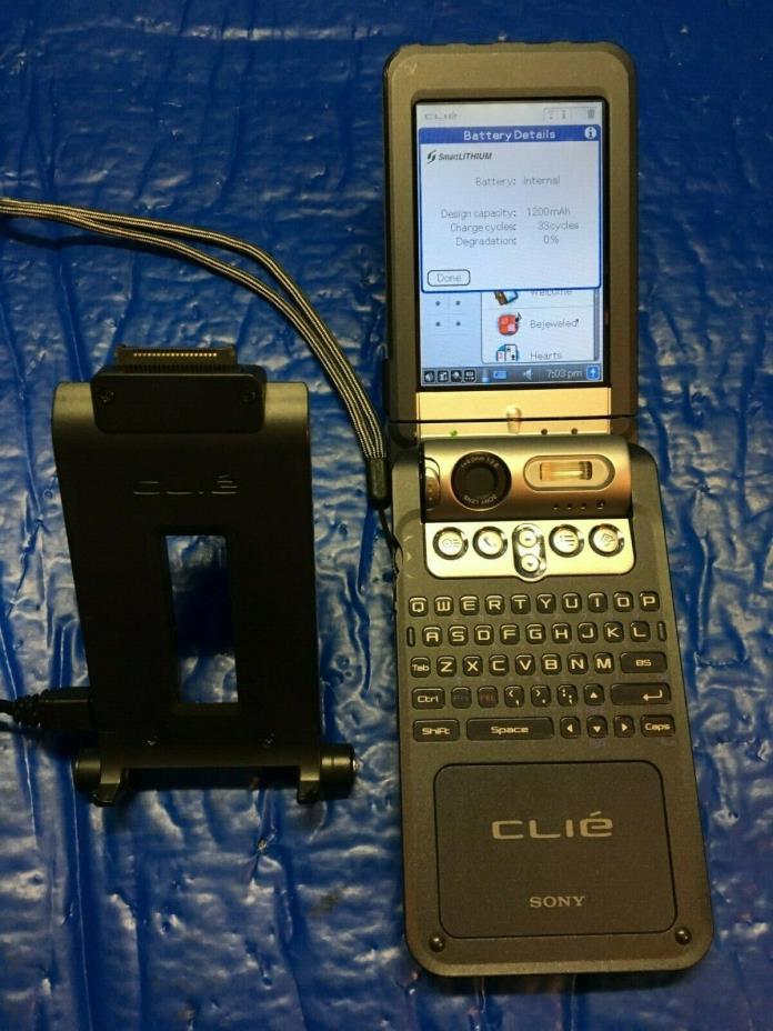 Sony Clie Palm PDA Handheld PEG-NZ90 33 Cycle Battery Bad Camera Grade A