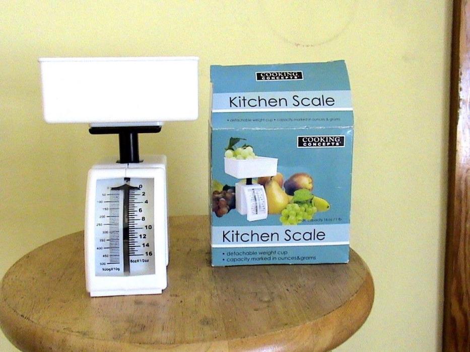 COOKING CONCEPTS KITCHEN SCALE WITH DETACHABLE WEIGHT CUP IN BOX