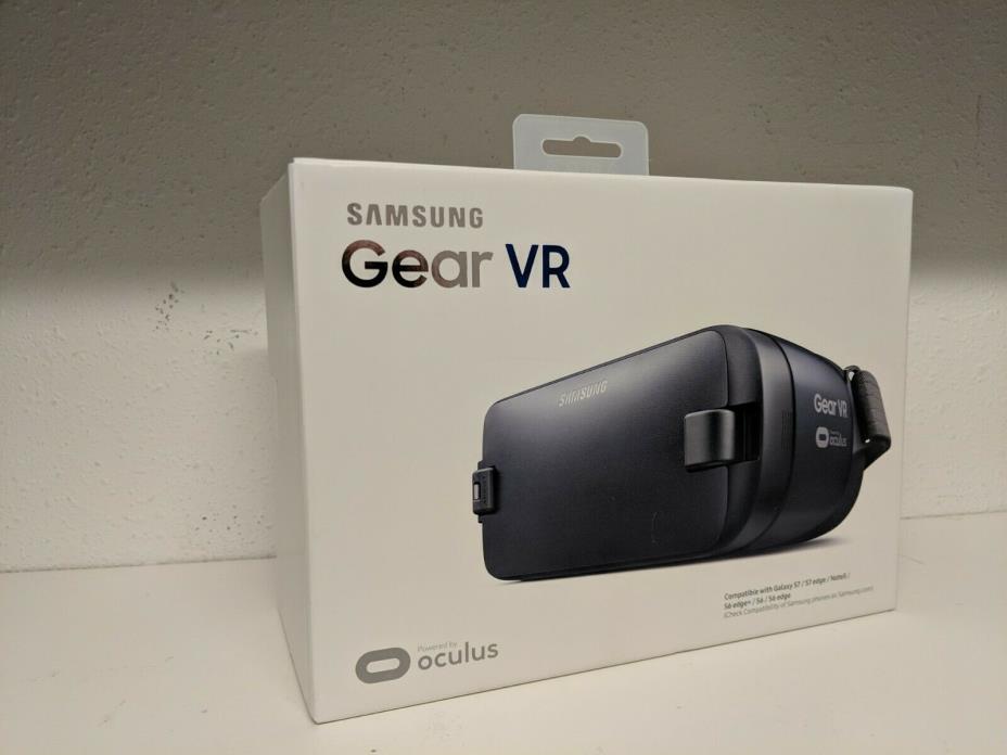 Samsung Gear VR Virtual Reality Headset - SM-R323NBKAXAR - NEW!