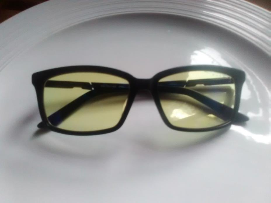 Gunnar Optics Optiks Haus Onyx Black with Zeiss Lenses