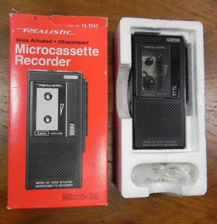 Realistic Micro-26 Voice Actuated MicroCassette Recorder 14-1043 W/Box& Earpiece