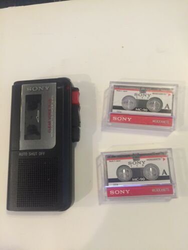 Sony M-470 Handheld Micro-Cassette Voice Recorder W/ 2 Sony MC-90 Microcassettes