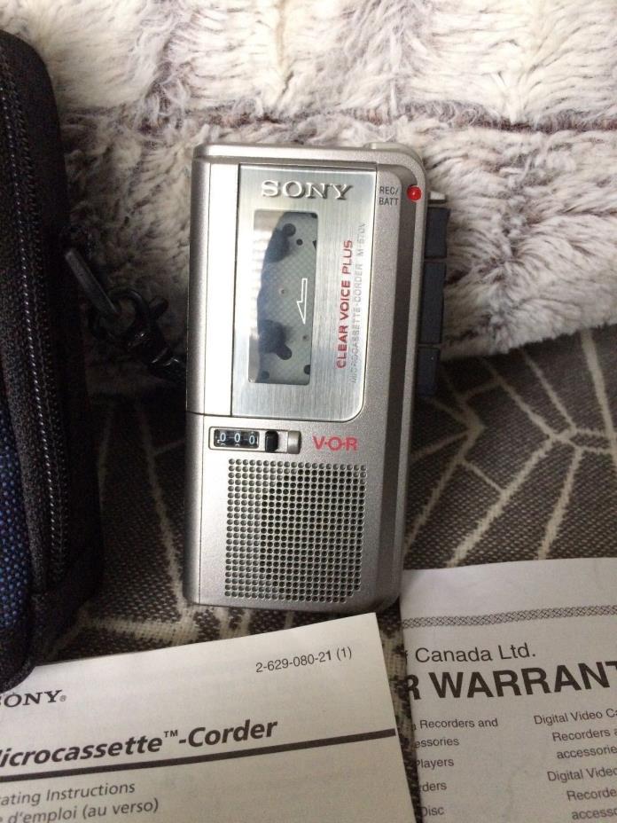 Sony M-570V Microcassette Handheld Voice Recorder VOR Clear Voice Plus EUC