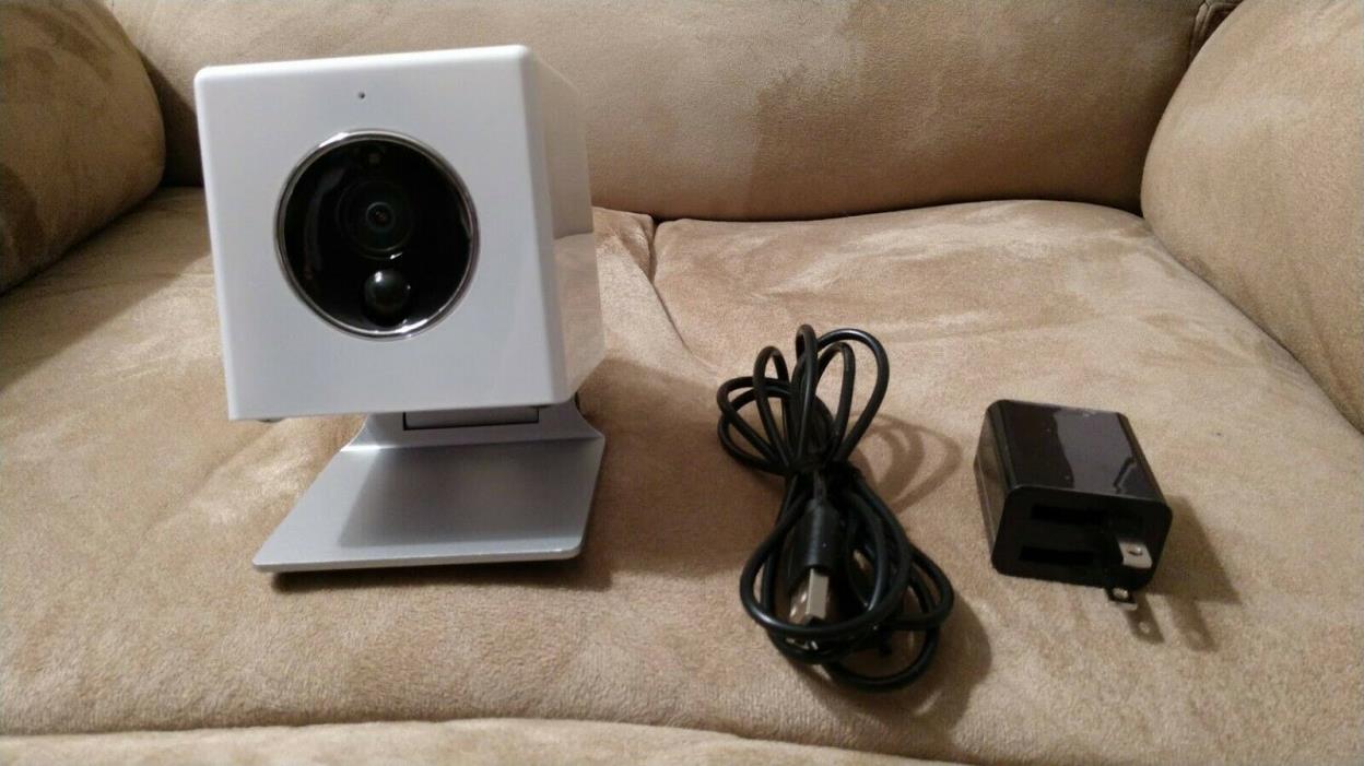 OOMI Cube Smart Home Control Center by Fantem (White)