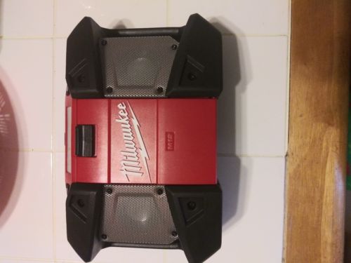 Milwaukee M12 Raido