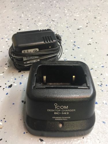 Icom BC-143 Desktop Charger Charging Dock 16v DC 1A  BC-145A Transformer