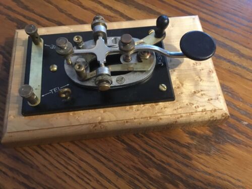Vintage 1940's Telegraph Morse Key J-38 Bakelite Its Birdseye Maple Mount.