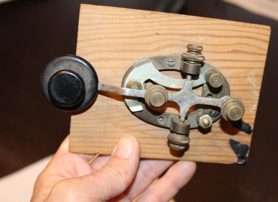 VINTAGE AT&T BRASS TELEGRAPH KEY MORSE CODE KEYER