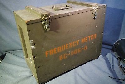BC-906 US Signal Corps Frequency Meter Wooden Storage Case Excellent Condition
