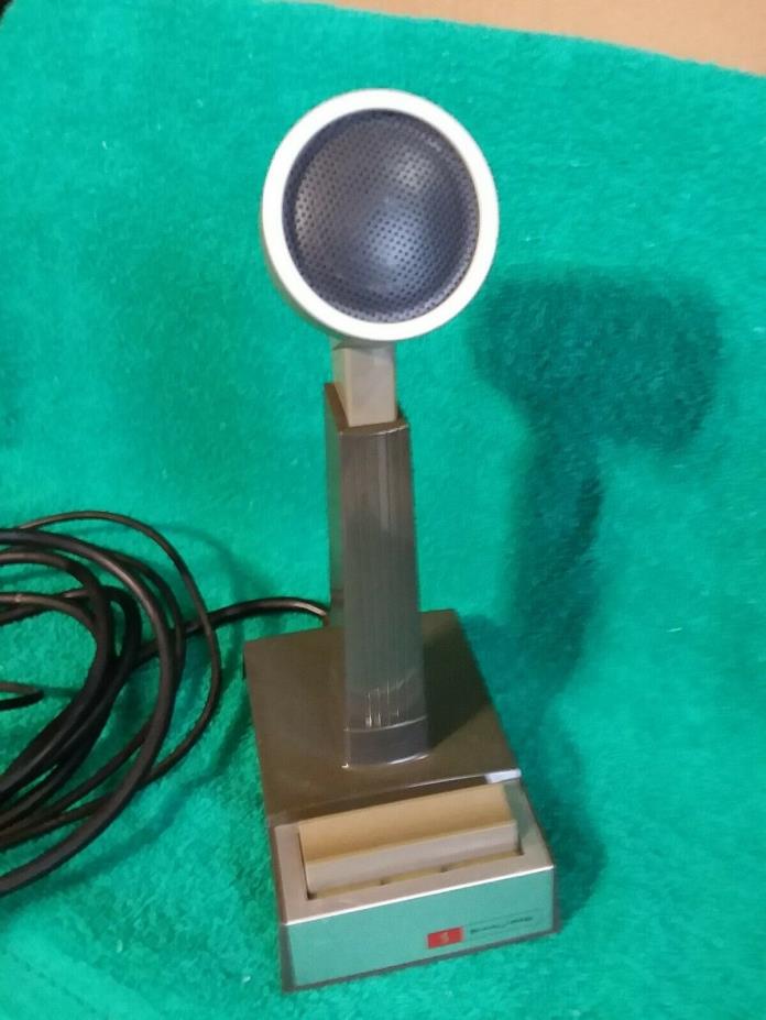 Shure Brothers Inc. Controlled Magnetic Microphone Model #450 For Parts Or
