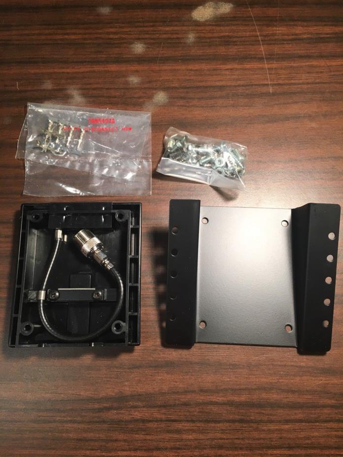 Motorola TRN5253A Angle Mounting Bracket for Moxy/Maxar/Maxar80