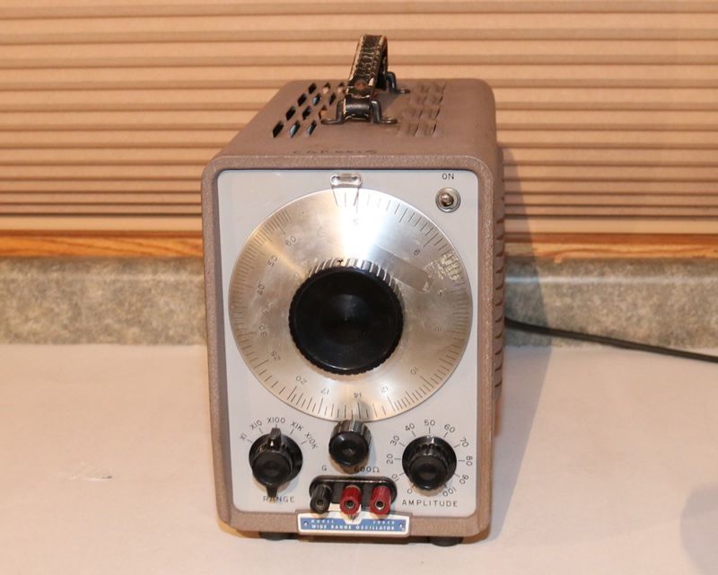 Hewlett Packard HP Wide Range Oscillator