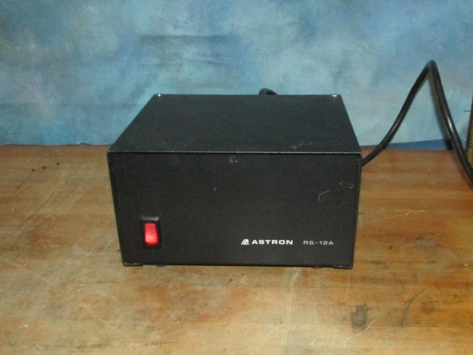Vtg ASTRON RS-12A Regulated Power Supply Ham Radio J825