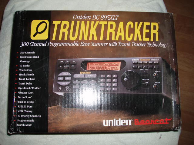 Uniden BearCat BC895XLT Trunk Tracker Radio Scanner With Power Supply NEW