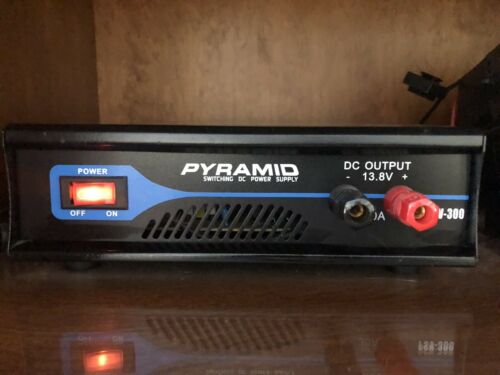 Pyramid PSV300 Universal Compact Bench Power Supply