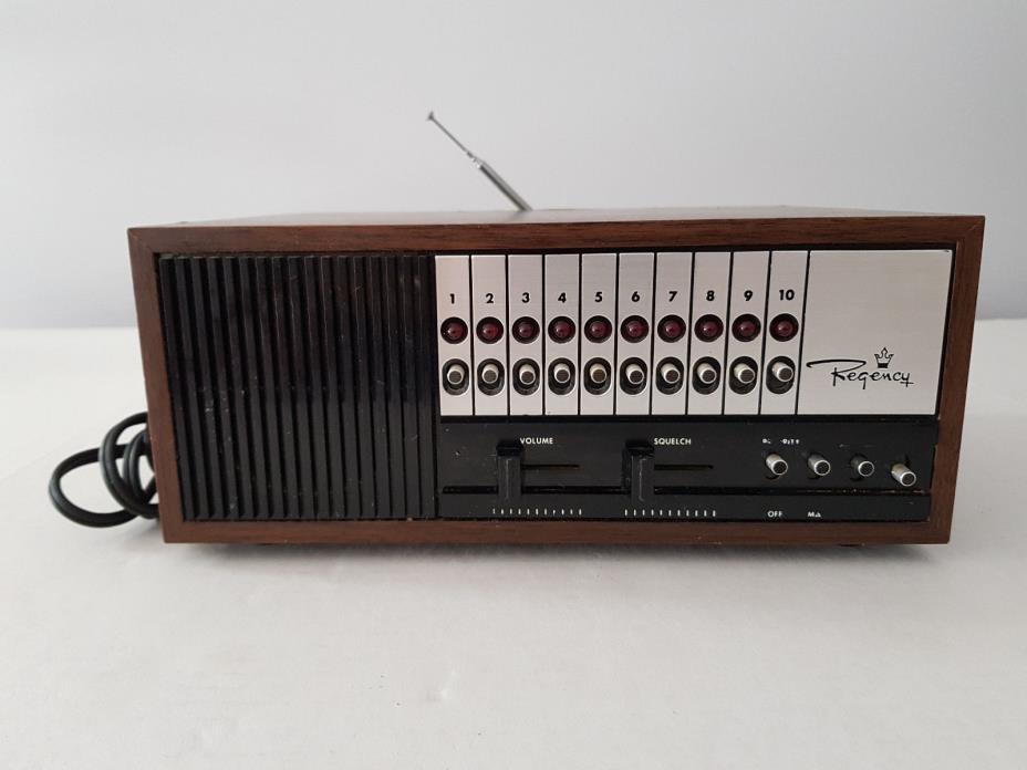 Vintage Regency Action Radio Scanner Model No. ACT-E-106 Made in USA ACTE106 Box