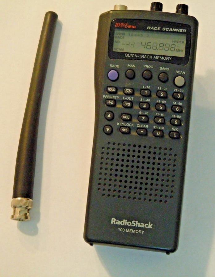 RadioShack PRO-74 100-Channel  VHF/AIR/UHF Scanner w/ KOSS hdphones & 3M racebag