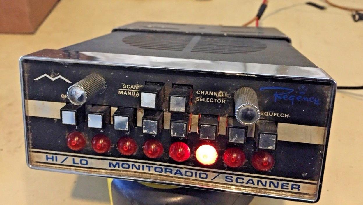 Regency Monitoradio Receiver TMR-8 Powers Up