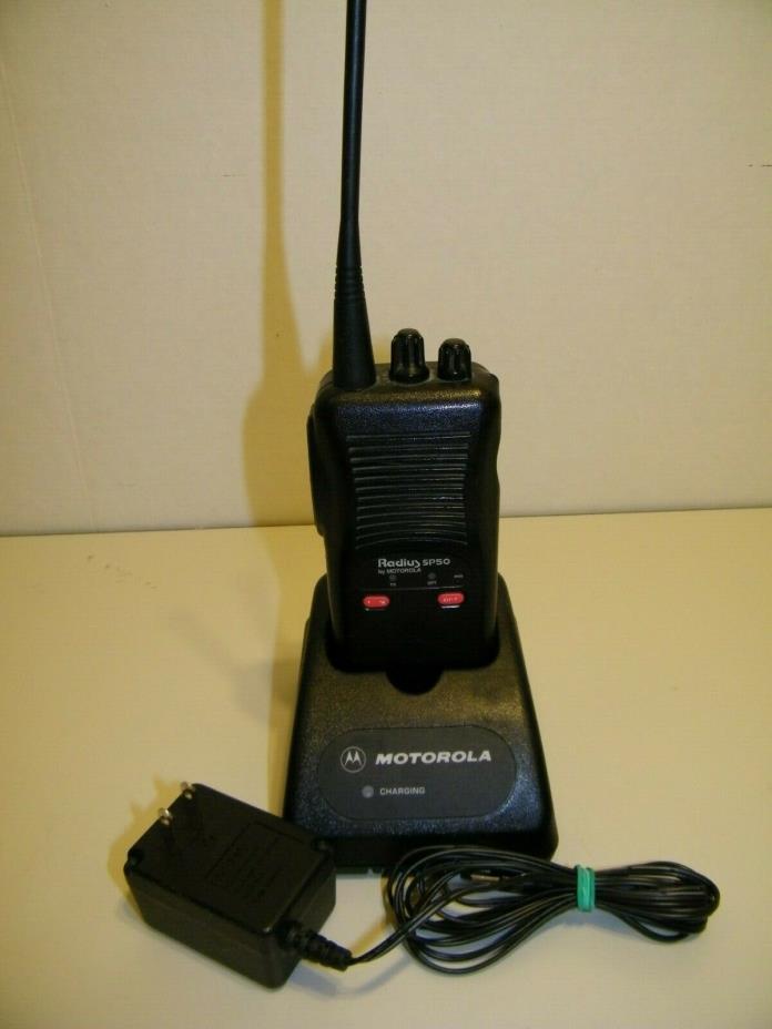 MOTOROLA RADIUS SP50  P94YQT20G2AA 10 CHANNEL UHF  Radios w/ Charger (inv#83)